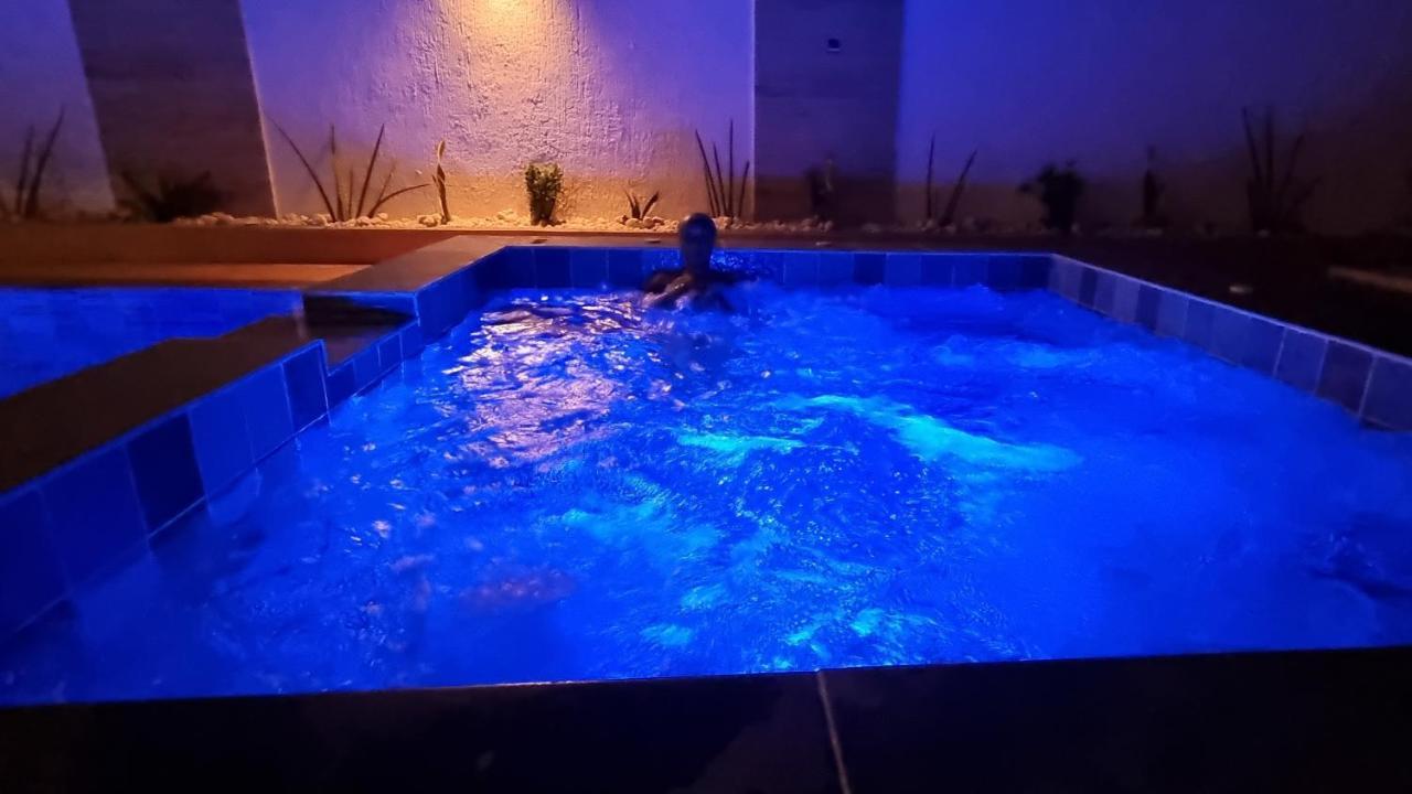 Villa Bolati, Avec Piscine, Jacuzzi, Jardin Et Vue Bonoua Eksteriør billede