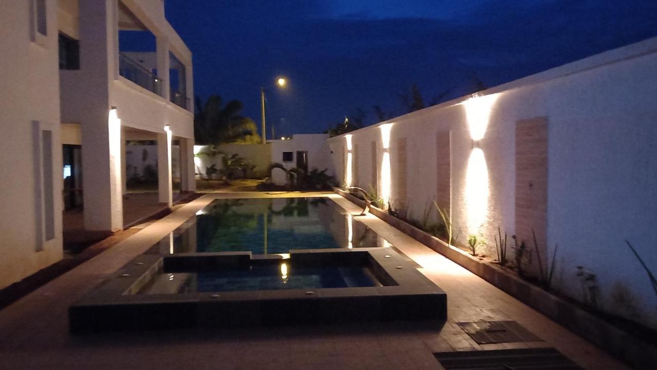 Villa Bolati, Avec Piscine, Jacuzzi, Jardin Et Vue Bonoua Eksteriør billede